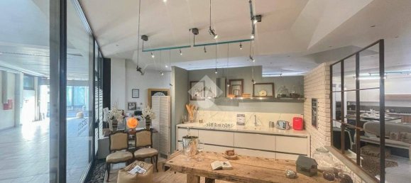 1-Zimmer Gewerbliche Immobilie in Brescia, Italy, Nr. 209538 30