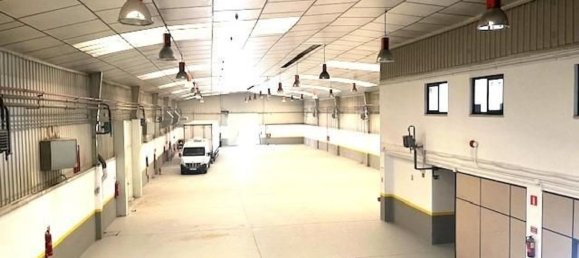 3250m² Warehouse in Navalcarnero, Spain No. 121660 5