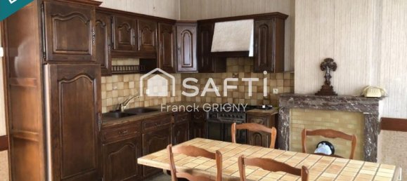 Casa de 3 dormitorios en Lecluse, France No. 47990 7