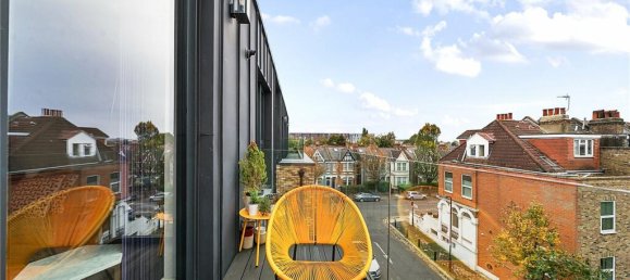 2 bedrooms Apartment in London, United Kingdom No. 12211 27