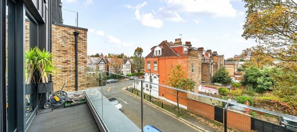 2 bedrooms Apartment in London, United Kingdom No. 12211 23