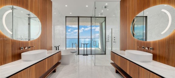 4 chambres propriété commerciale à louer à Miami, Miami-Dade, Florida, USA № 615440 15
