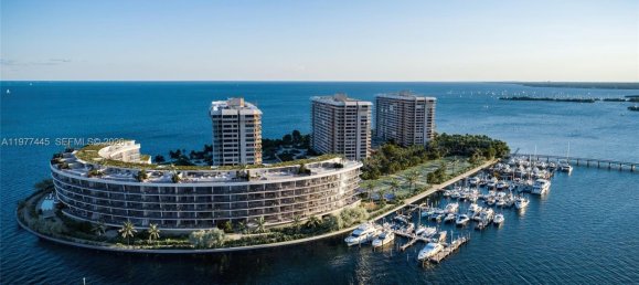 4 chambres propriété commerciale à louer à Miami, Miami-Dade, Florida, USA № 615440 2