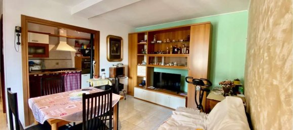 3غرفة شقة في Olginate, Italy رقم 86634 6