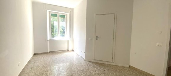 Квартира с 4 комнатами в Равенна, Италия № 30842 12