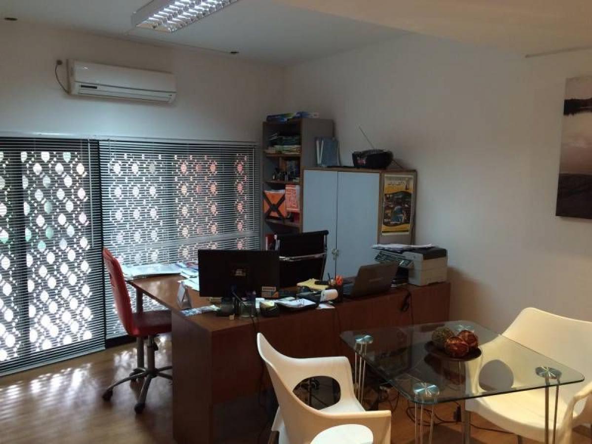 68m² Office in Buenos Aires, Argentina No. 107019