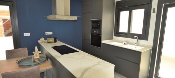 3 Schlafzimmer Villa in Daya Nueva, Spain, Nr. 8667 5