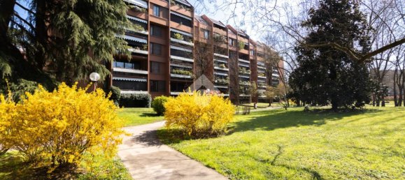 3 rooms Apartment in Basiglio, Italy No. 13700 29