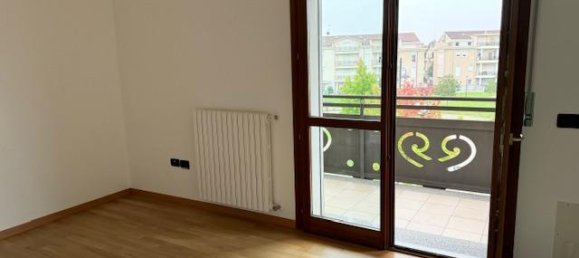 Квартира с 3 комнатами в Сельваццано Дентро, Италия № 156747 7