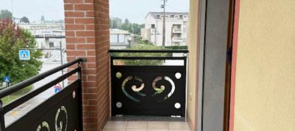 Квартира с 3 комнатами в Сельваццано Дентро, Италия № 156747 8