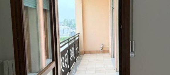 Квартира с 3 комнатами в Сельваццано Дентро, Италия № 156747 14