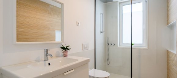 5 bedrooms Villa in Porto, Portugal No. 124468 15