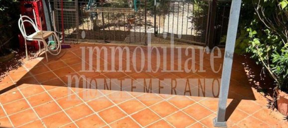 Дом с 11 комнатами в Рим, Италия № 269315 12