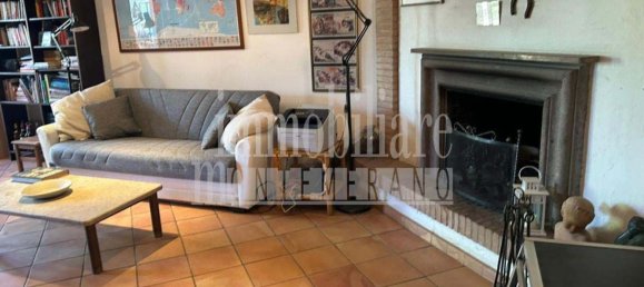 Дом с 11 комнатами в Рим, Италия № 269315 3