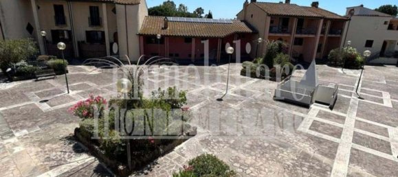 Дом с 11 комнатами в Рим, Италия № 269315 23