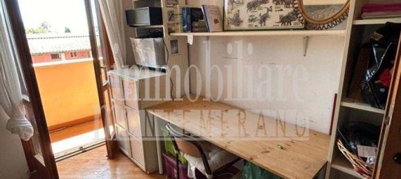 Дом с 11 комнатами в Рим, Италия № 269315 18