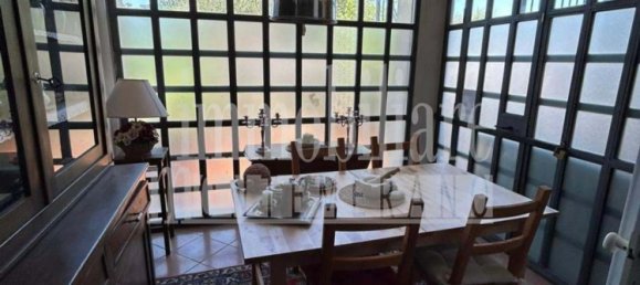 Дом с 11 комнатами в Рим, Италия № 269315 19