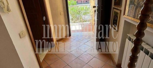 Дом с 11 комнатами в Рим, Италия № 269315 20