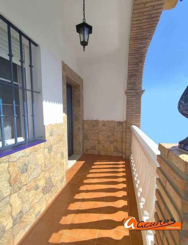 Adosado de 3 dormitorios en Alameda, Spain No. 219871