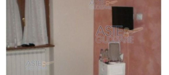 Casa de 11 habitaciónes en Ardea, Italy No. 9004 32