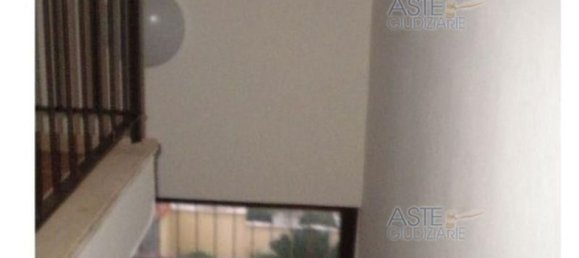 Casa de 11 habitaciónes en Ardea, Italy No. 9004 40