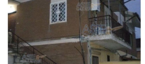 Casa de 11 habitaciónes en Ardea, Italy No. 9004 27