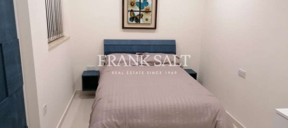 3 bedrooms Apartment in Sliema, Malta No. 10000 10