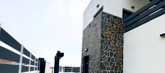 4 bedrooms House in Rojales, Spain No. 165966 8