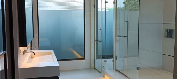 4 bedrooms House in Nonthaburi, Thailand No. 4397 4