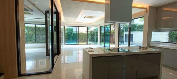 4 bedrooms House in Nonthaburi, Thailand No. 4397 6