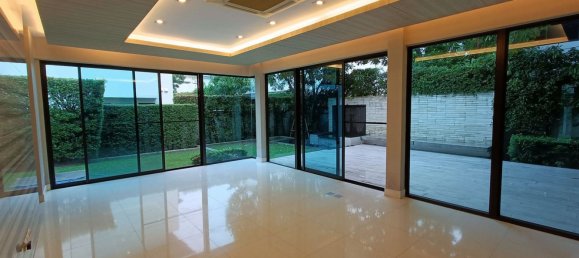 4 bedrooms House in Nonthaburi, Thailand No. 4397 5