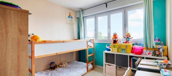 Apartamento de 2 dormitorios en Montreuil, France No. 327950 12