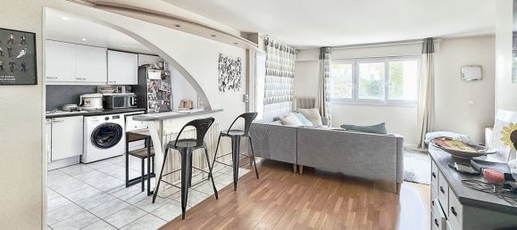 Apartamento de 2 dormitorios en Montreuil, France No. 327950 6