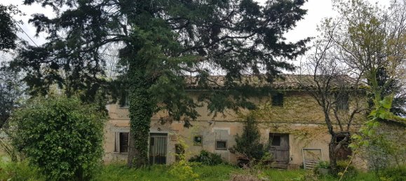 Вилла с 9 комнатами в Мондавио, Италия № 252182 15