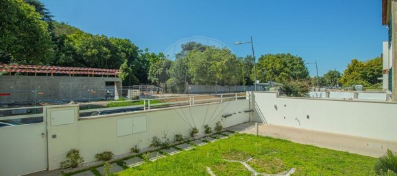 5 bedrooms House in Porto, Portugal No. 17187 17