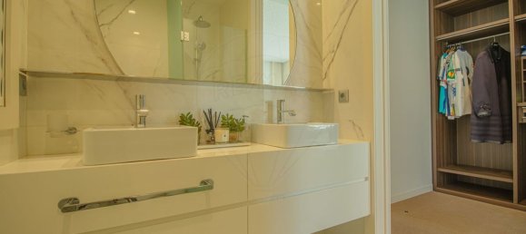 5 bedrooms House in Porto, Portugal No. 17187 15