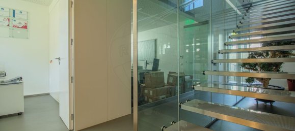 5 bedrooms House in Porto, Portugal No. 17187 25