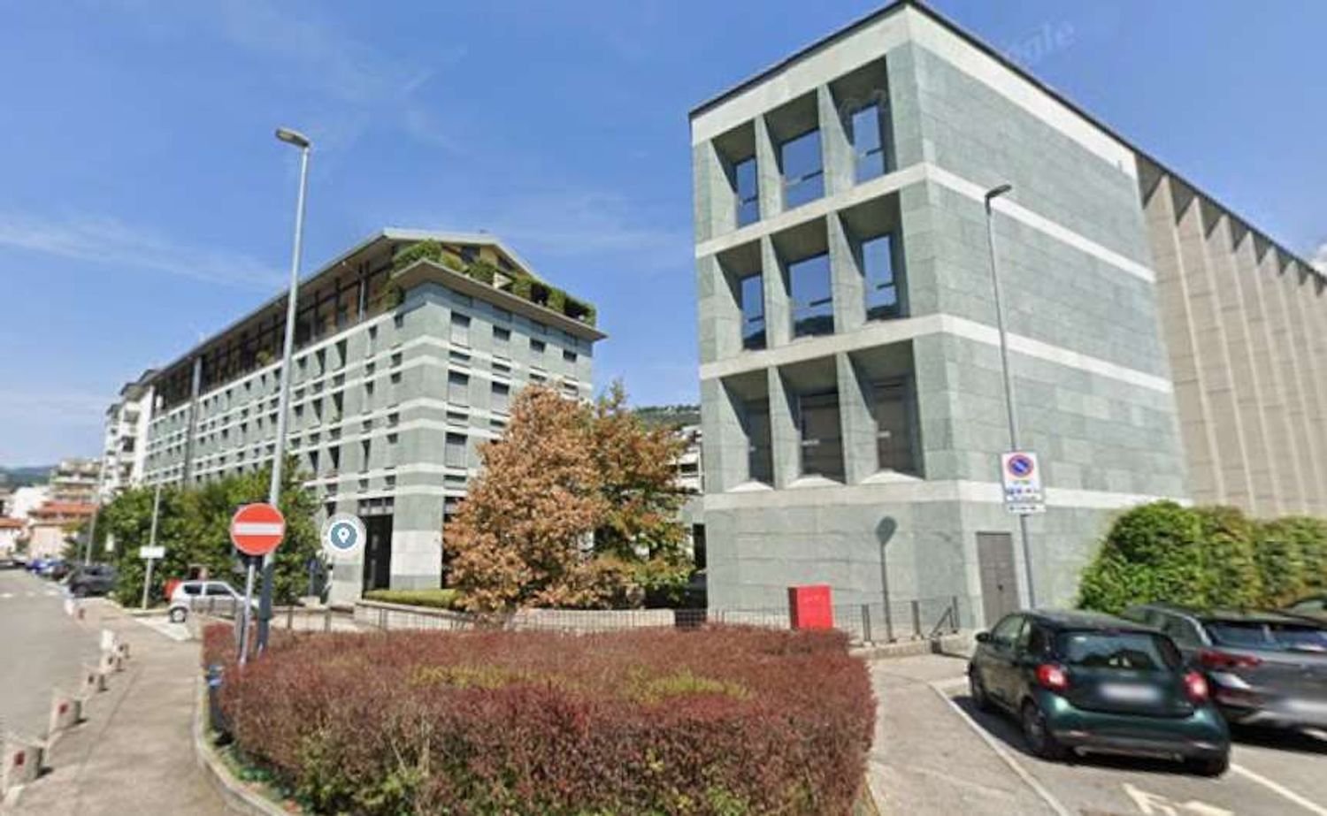 69m² Garage in Como, Italy No. 362341