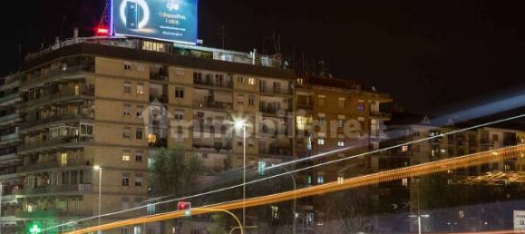 4-Zimmer Gewerbliche Immobilie in Rome, Italy, Nr. 337907 41