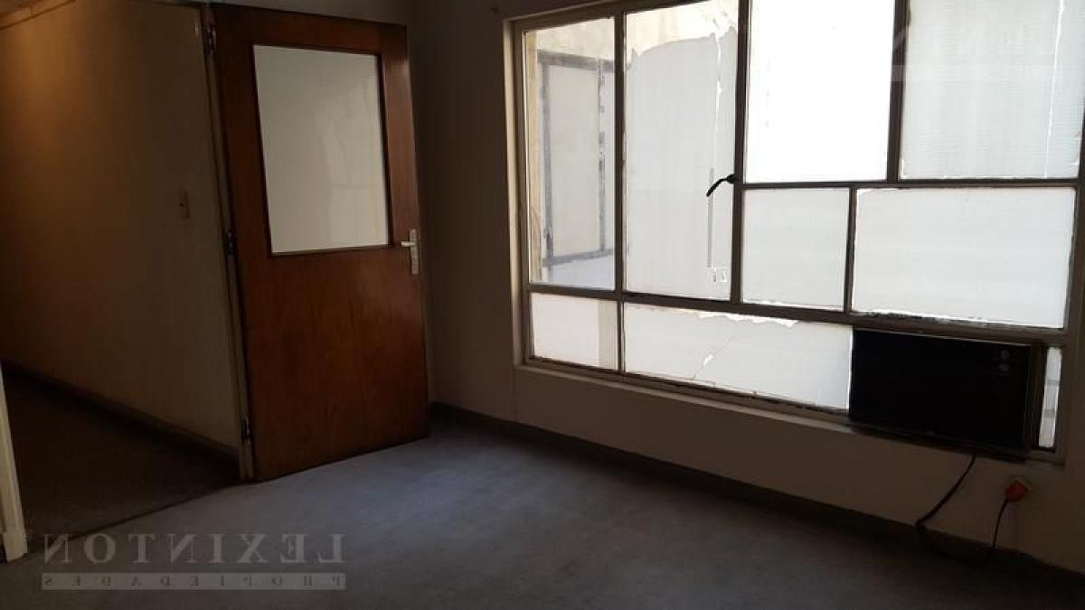 12m² Office in Buenos Aires, Argentina No. 108013