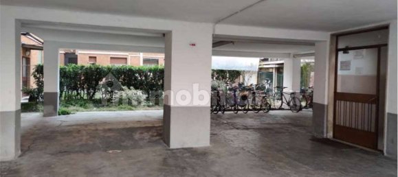 2 bedrooms Apartment in Limbiate, Italy No. 284607 4