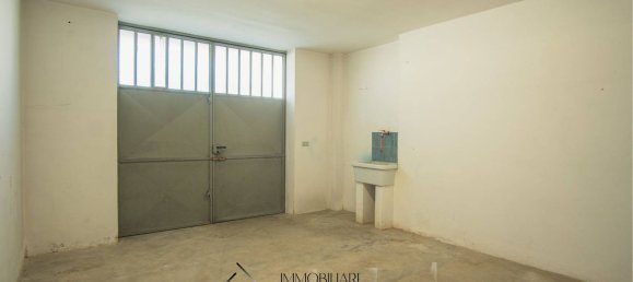 Квартира с 4 спальнями в Дженола, Италия № 349124 28