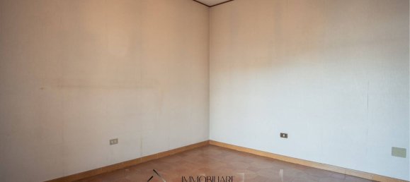 Квартира с 4 спальнями в Дженола, Италия № 349124 17