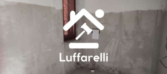 7 rooms House in Roncaro, Italy No. 7653 56