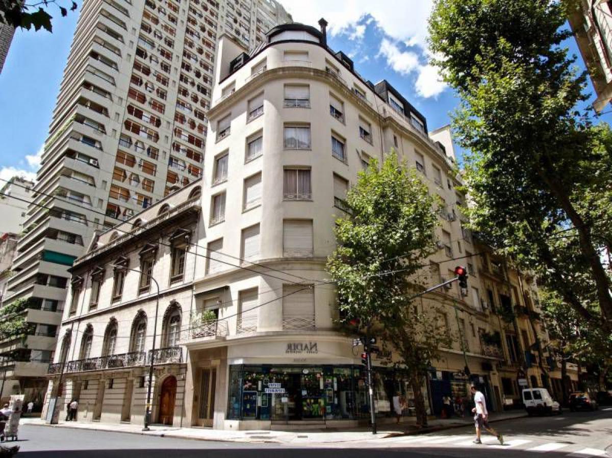 4 bedrooms Apartment in Buenos Aires, Argentina No. 78469