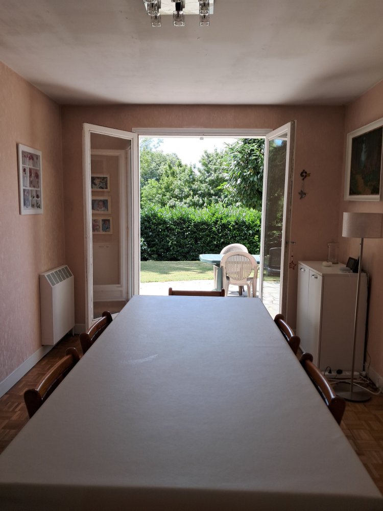 5 bedrooms House in Lesigny, France No. 174057