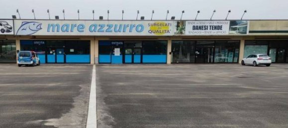 Propiedad comercial de 2 habitaciónes en Brescia, Italy No. 114318 3