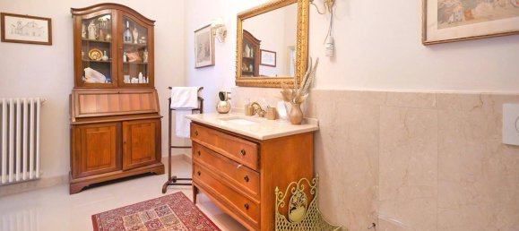 3 bedrooms Apartment in Cascina, Italy No. 303843 2