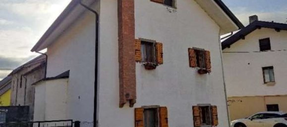 5 rooms House in Alpago, Italy No. 301724 3