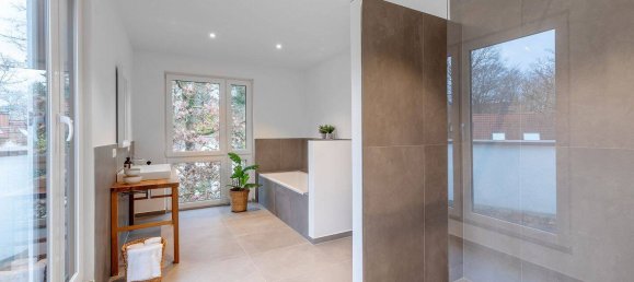 5 rooms Townhouse in Altona, Germany No. 112192 6